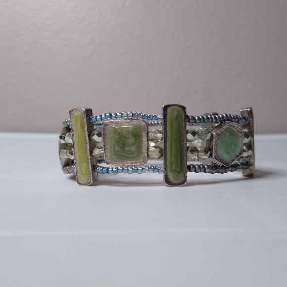 Vintage Metal Stretch Bracelet - Picture 3 of 12